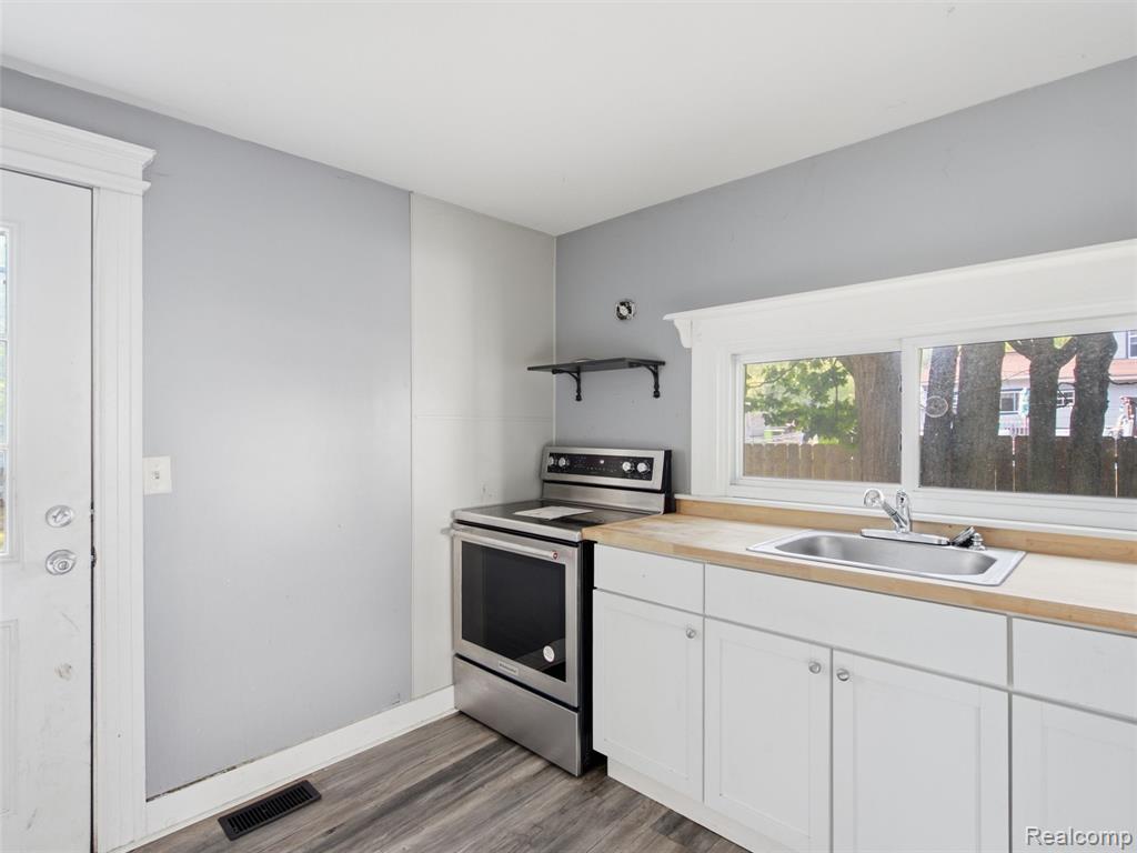 511 Riggs Street Property Photo 3