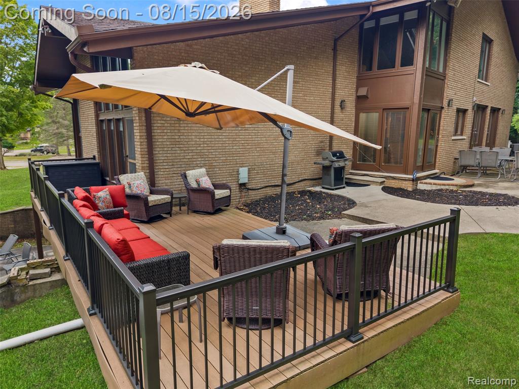 4994 Lake Bluff Road Road Property Photo 6