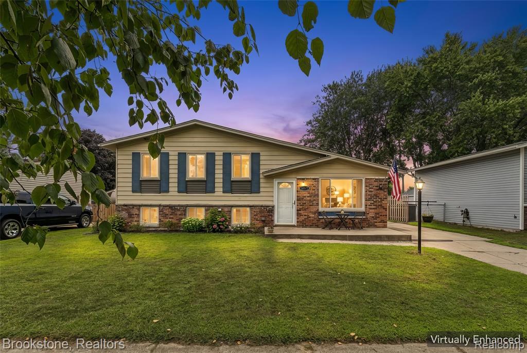 50577 Bower Drive Property Photo 1