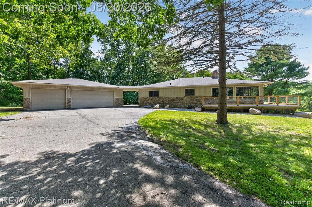 2456 Chilson Road Property Photo 1