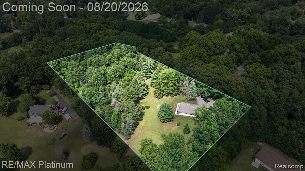 2456 Chilson Road Property Photo 2