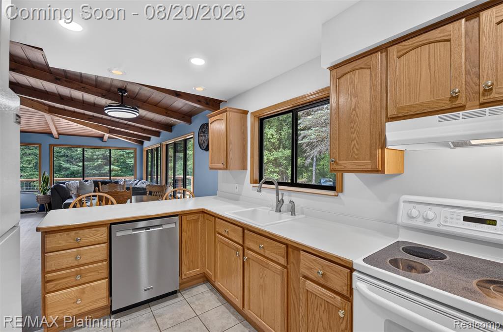 2456 Chilson Road Property Photo 10