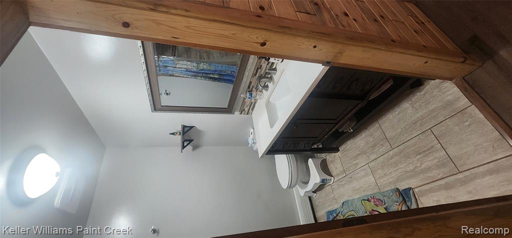 22545 Pleasant Valley Road Property Photo 15