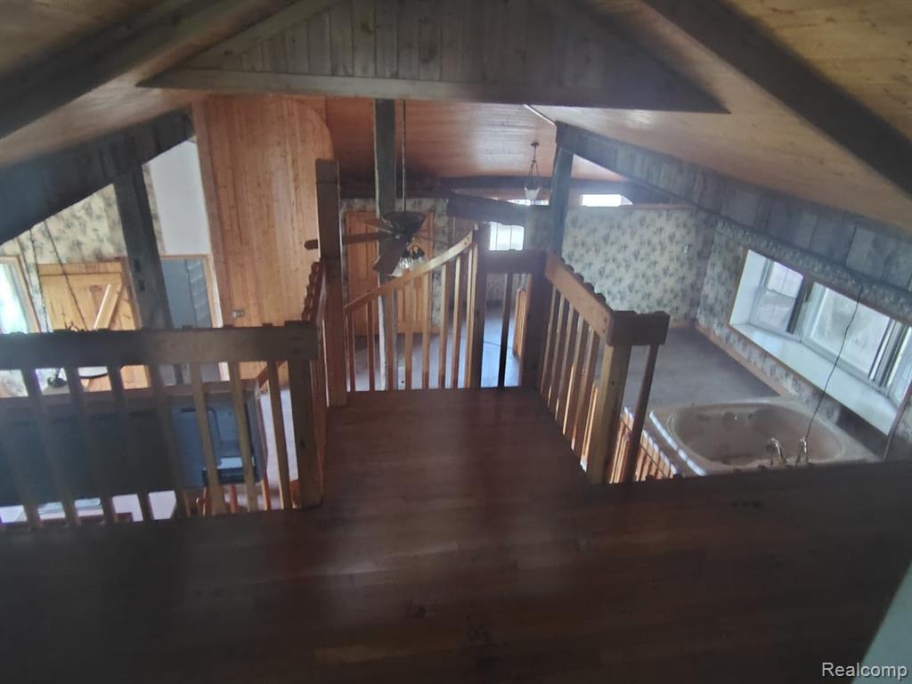9436 E Bennington Road Property Photo 25