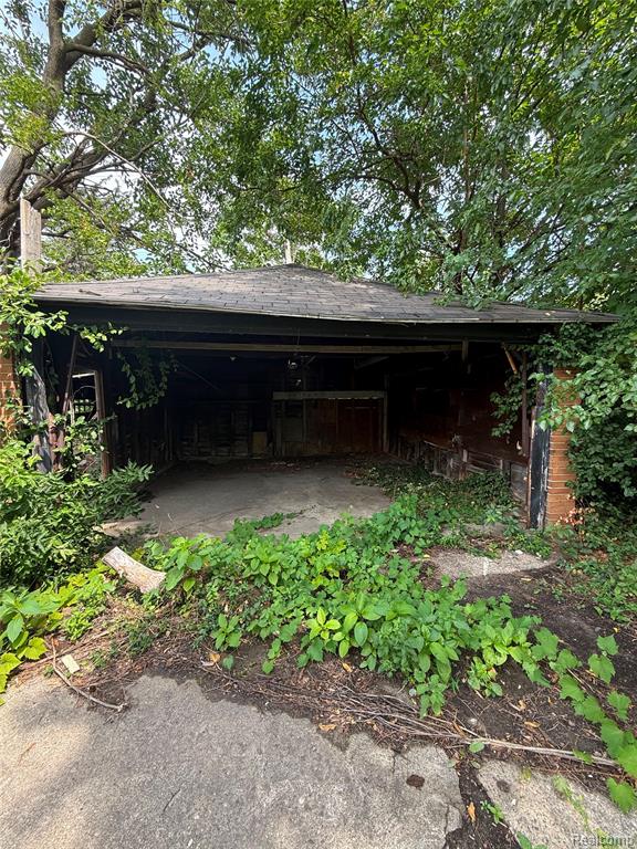 19260 Hull Street Property Photo 18