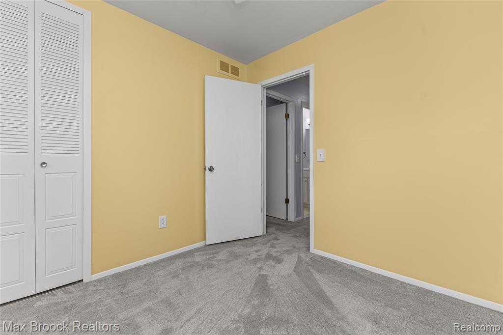1157 Pine Ridge Court Property Photo 23