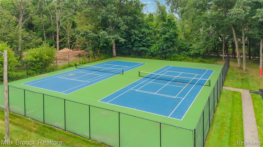 1157 Pine Ridge Court Property Photo 46