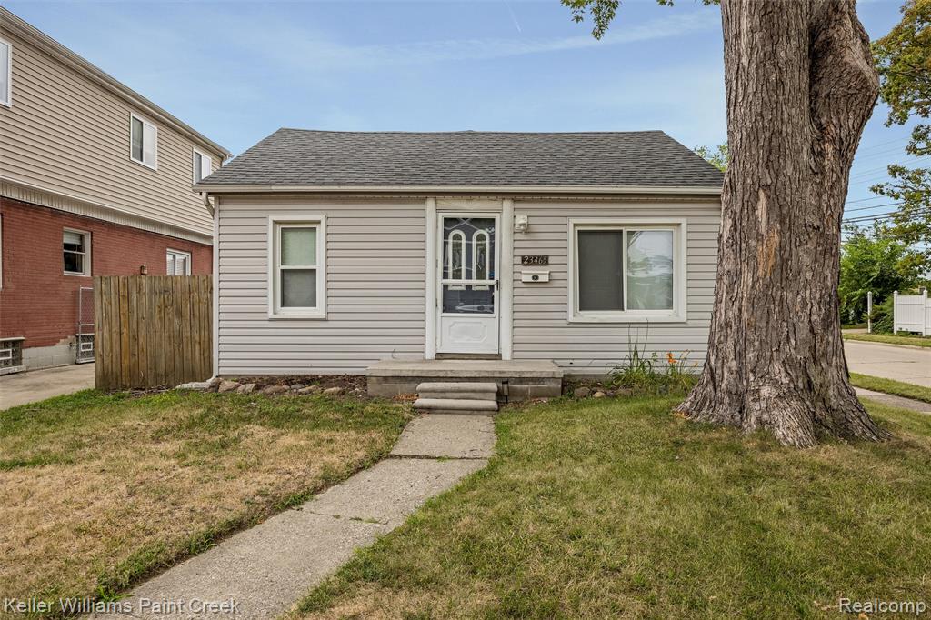 23465 Easterling Avenue Property Photo 1