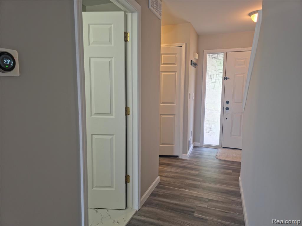 1275 Lilac Lane Property Photo 11