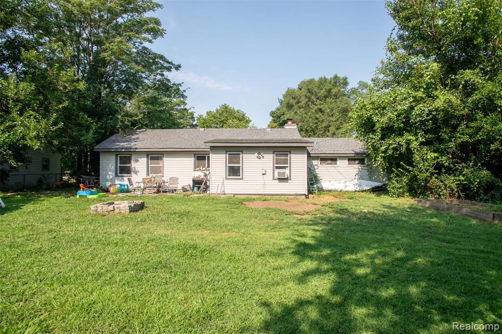 14615 Cornell Street Property Photo 22