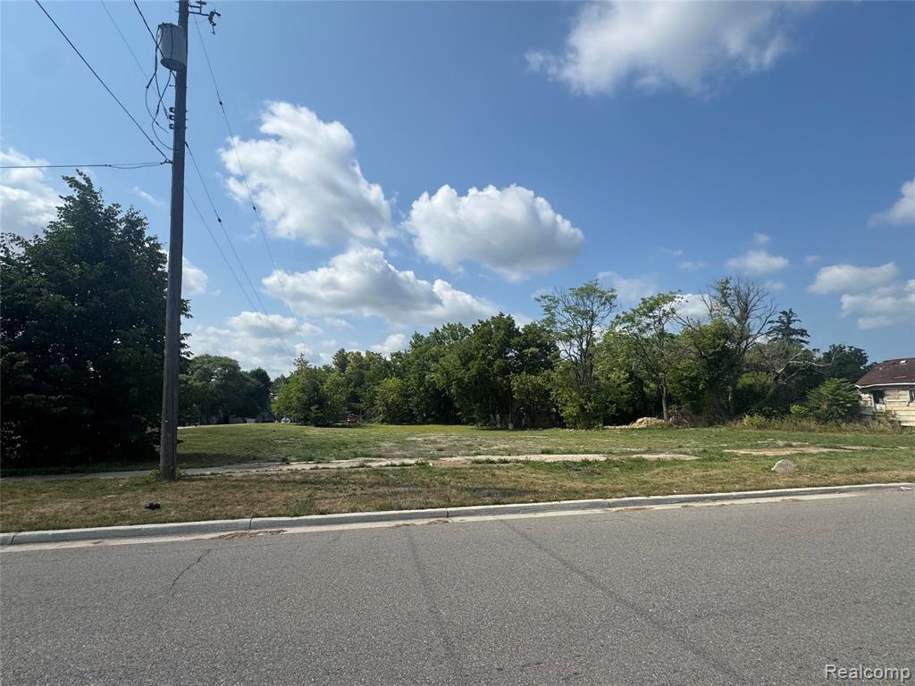 3037 Flushing Road
