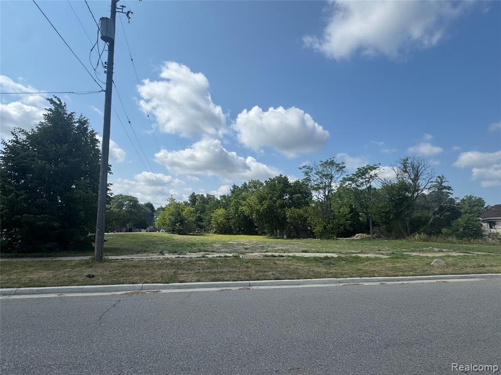 3037 Flushing Road Property Photo 2