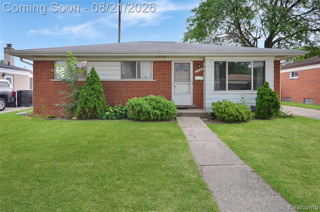 27748 Wagner Drive Property Photo 1