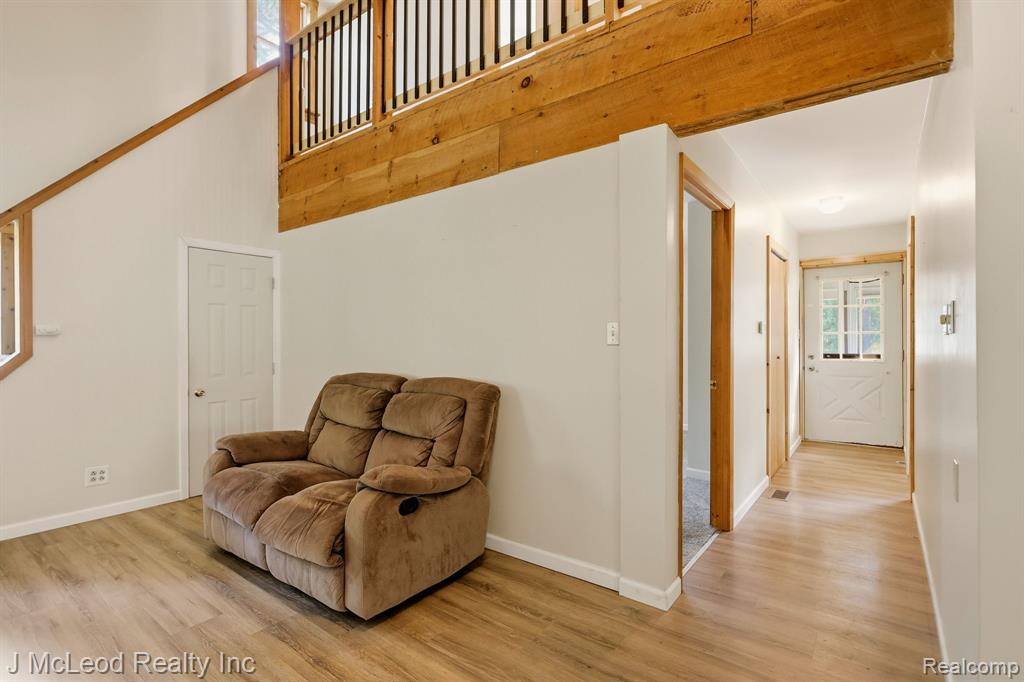 1738 E Pioneer Road Property Photo 20