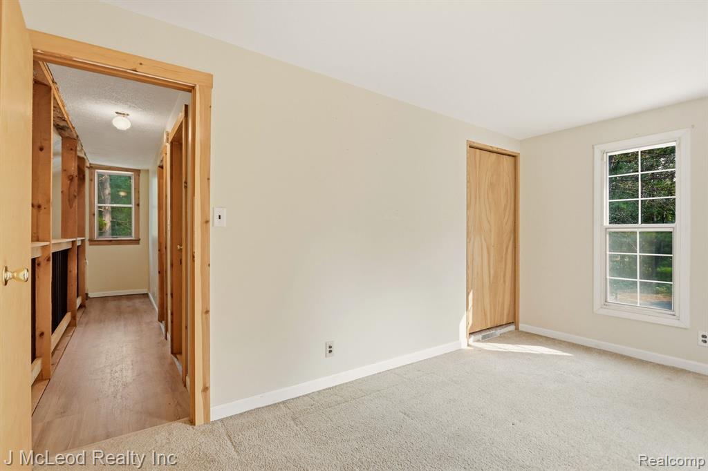 1738 E Pioneer Road Property Photo 27
