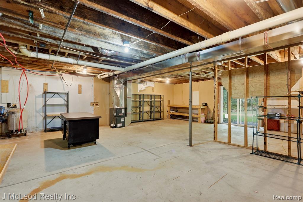 1738 E Pioneer Road Property Photo 33