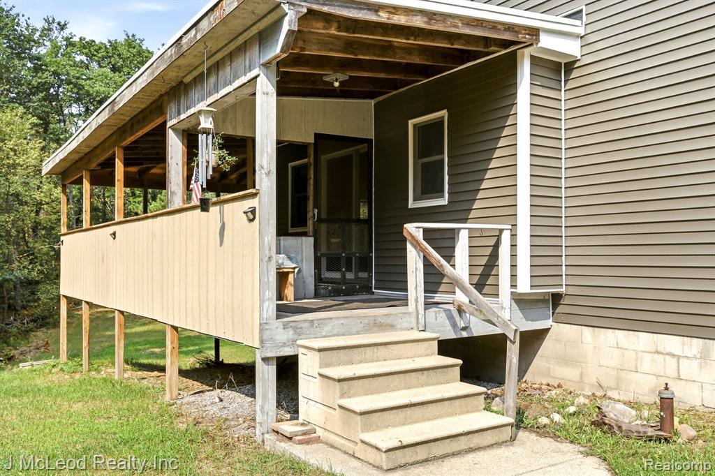 1738 E Pioneer Road Property Photo 38