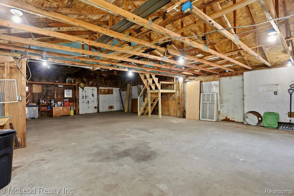 1738 E Pioneer Road Property Photo 42