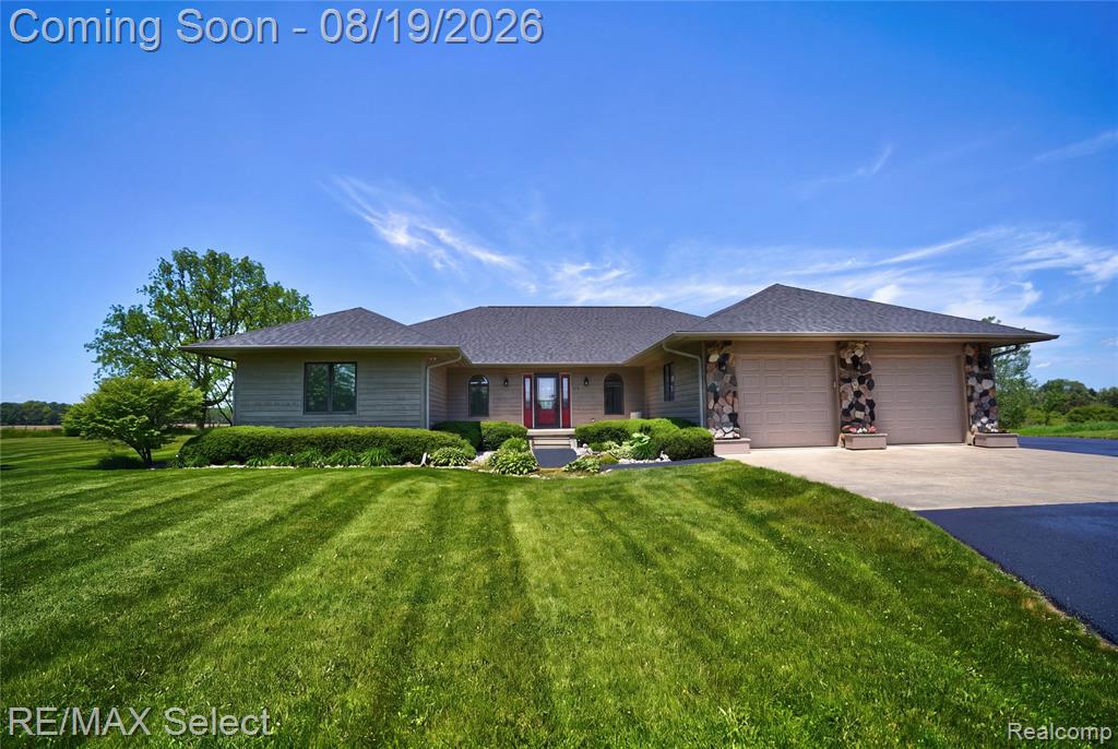 9120 Ray Road Property Photo 1