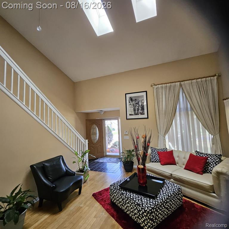 45113 Lindsey Drive Property Photo 8