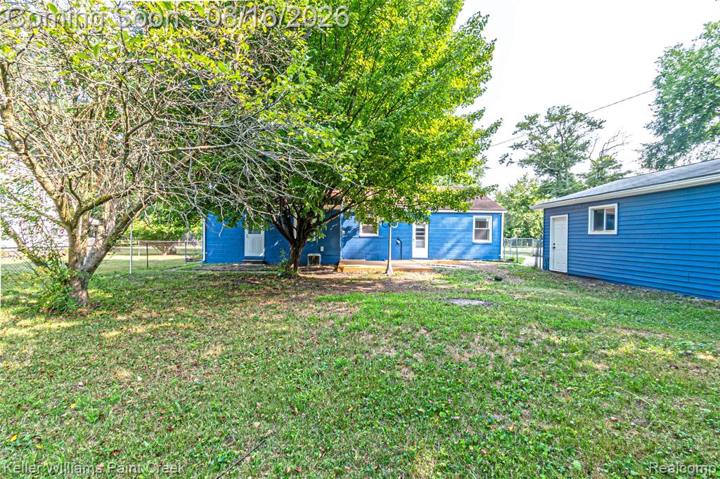 19421 Filmore Street Property Photo 9