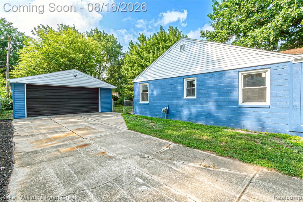 19421 Filmore Street Property Photo 11
