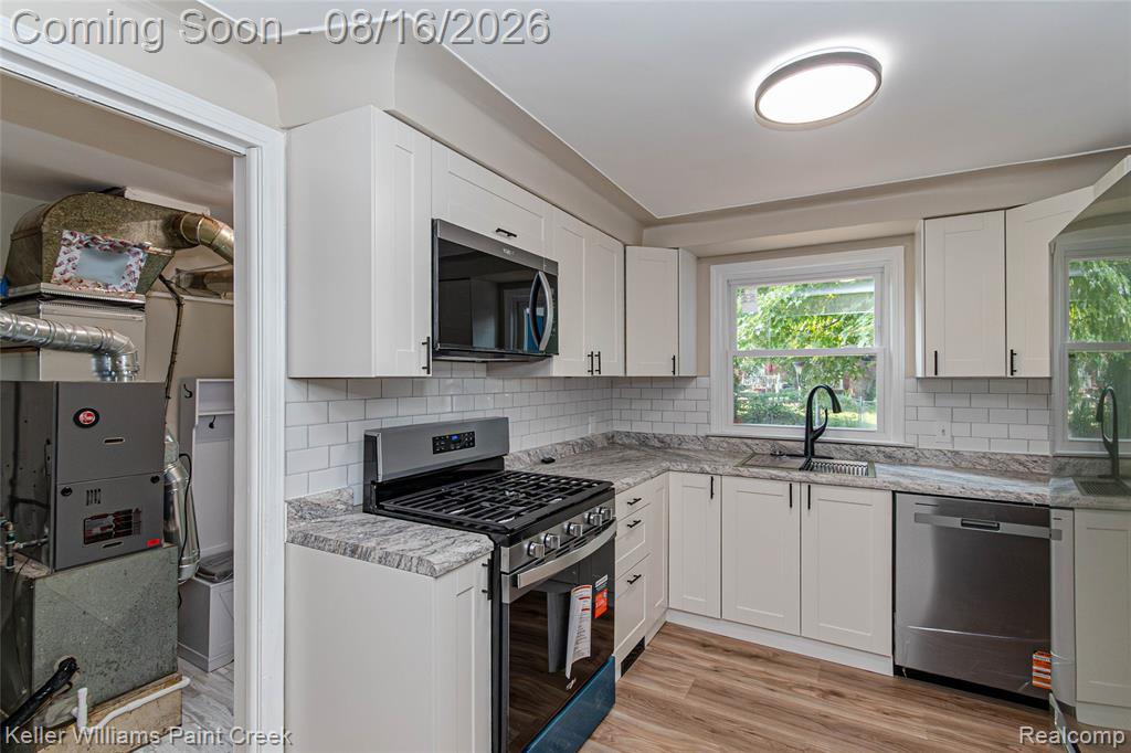 19421 Filmore Street Property Photo 18