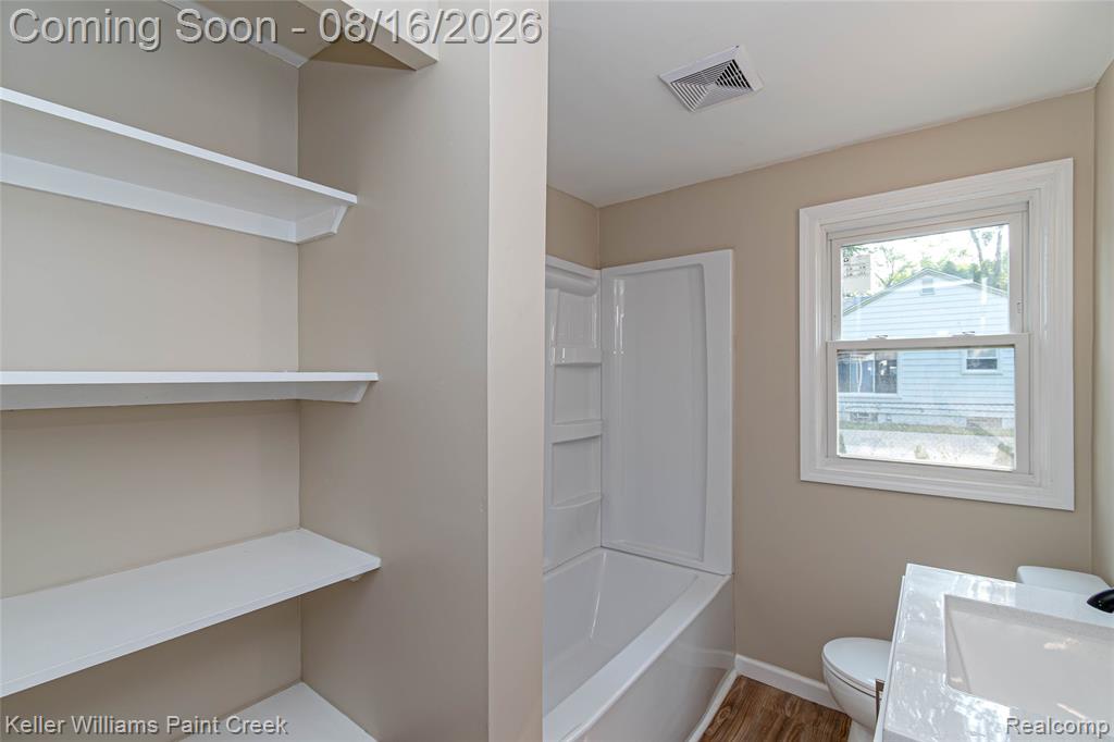 19421 Filmore Street Property Photo 34