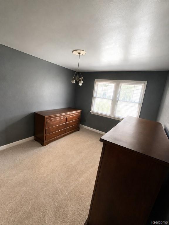 149 S Gates Street Property Photo 3