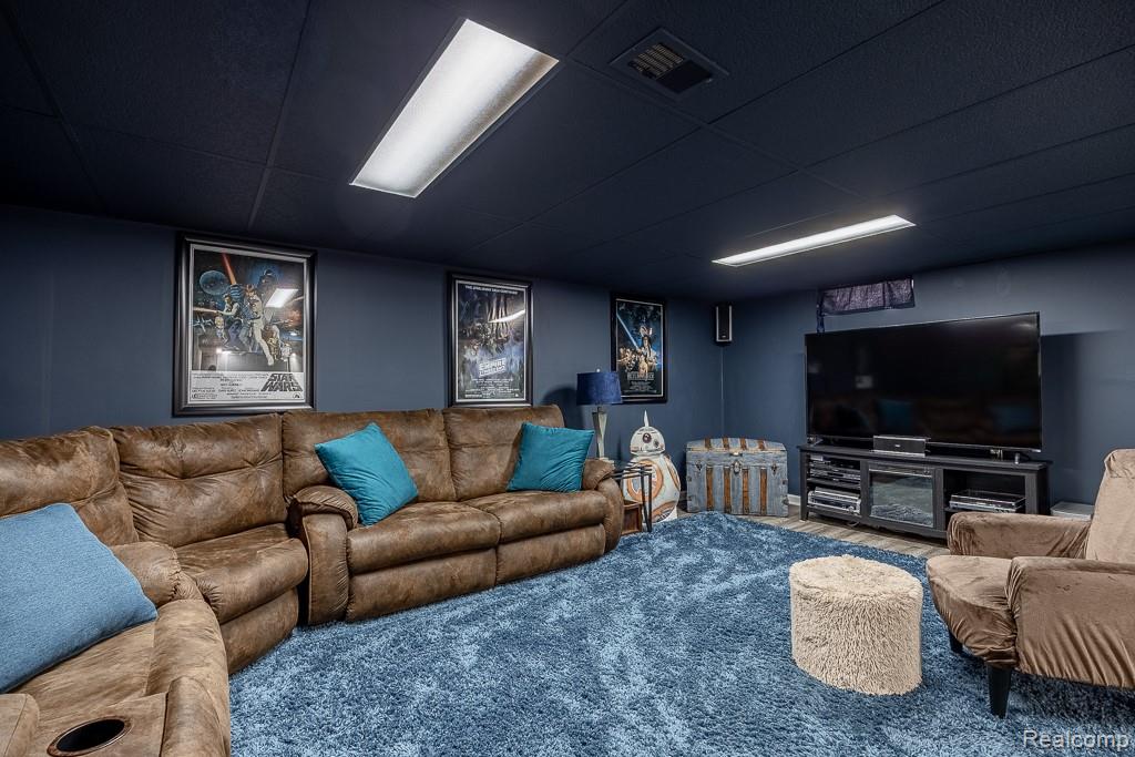 18233 Matthew Drive Property Photo 37