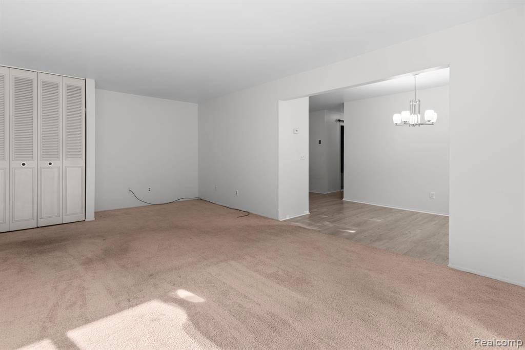 424 Baldwin Avenue Property Photo 5