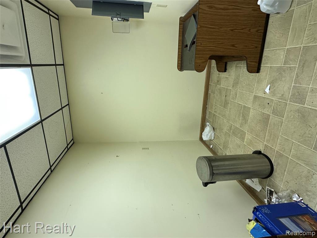 6476 Marlette Street Property Photo 10