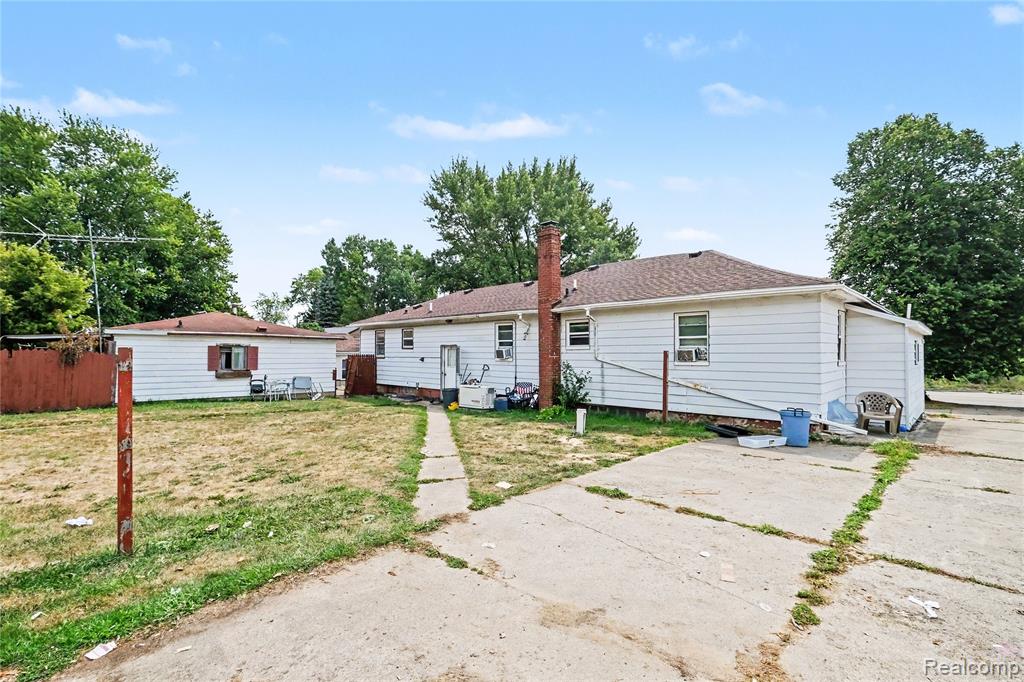 1103 E Bristol Road Property Photo 23