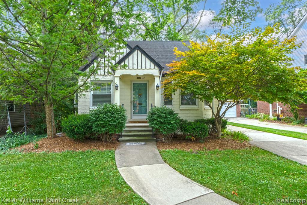 10017 Hart Avenue Property Photo 1