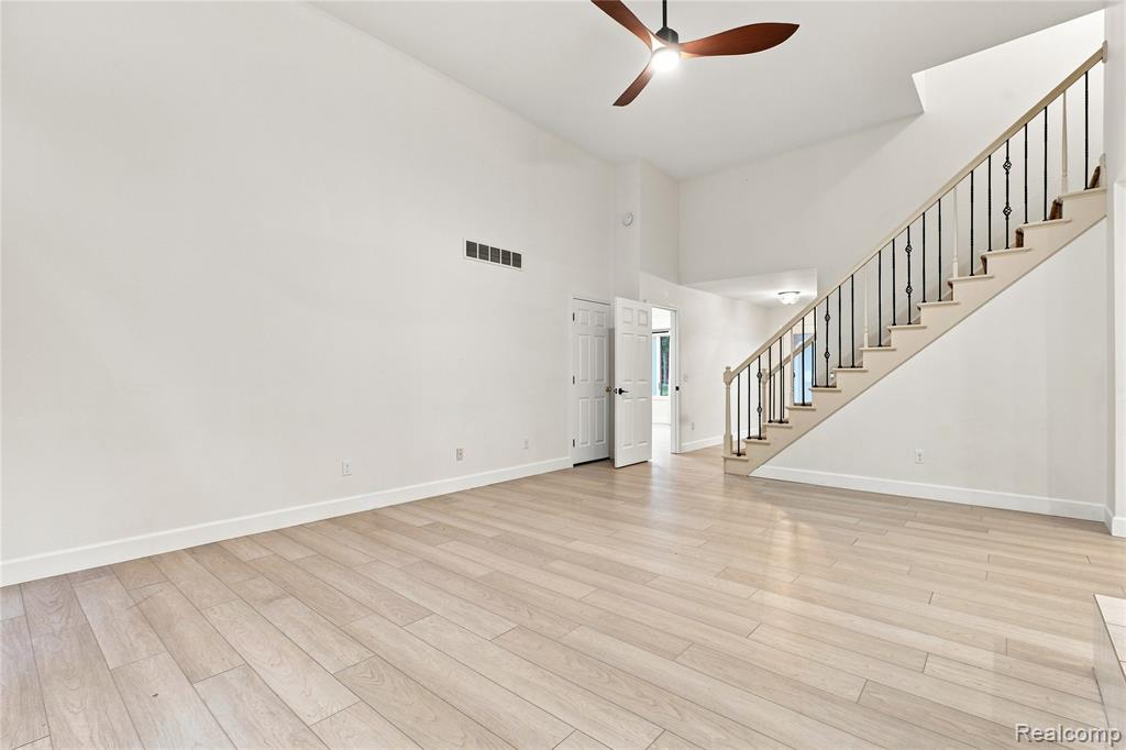 2318 Flagstone Drive Property Photo 15