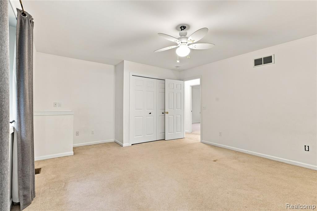2318 Flagstone Drive Property Photo 18