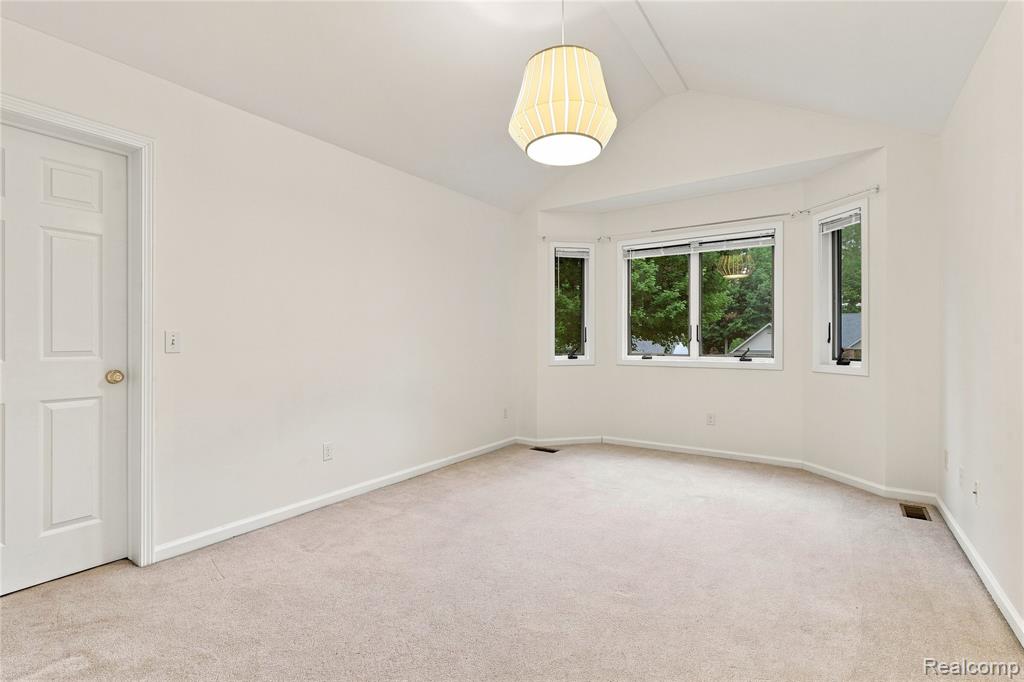 2318 Flagstone Drive Property Photo 26