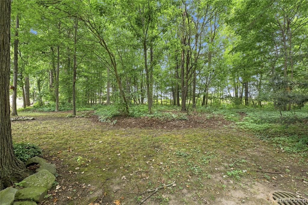 2318 Flagstone Drive Property Photo 70