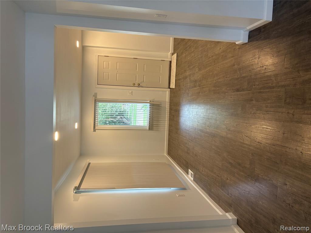 27141 Hampden Street Property Photo 2