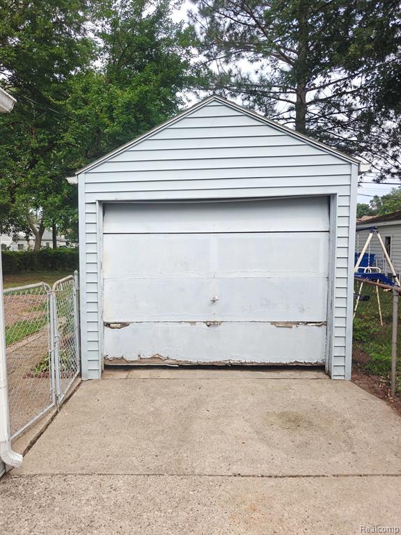 5722 N Silvery Lane Property Photo 17