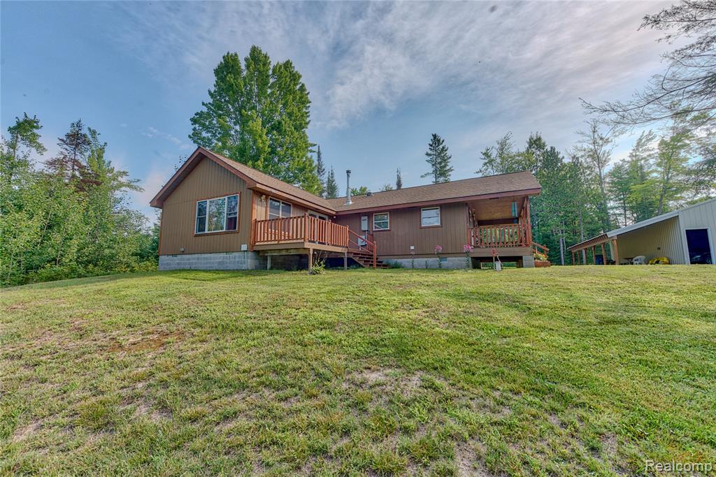 376 N Abbe Road Property Photo 2
