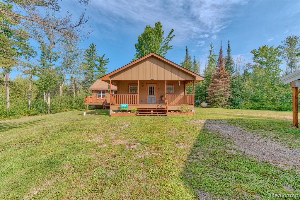 376 N Abbe Road Property Photo 3