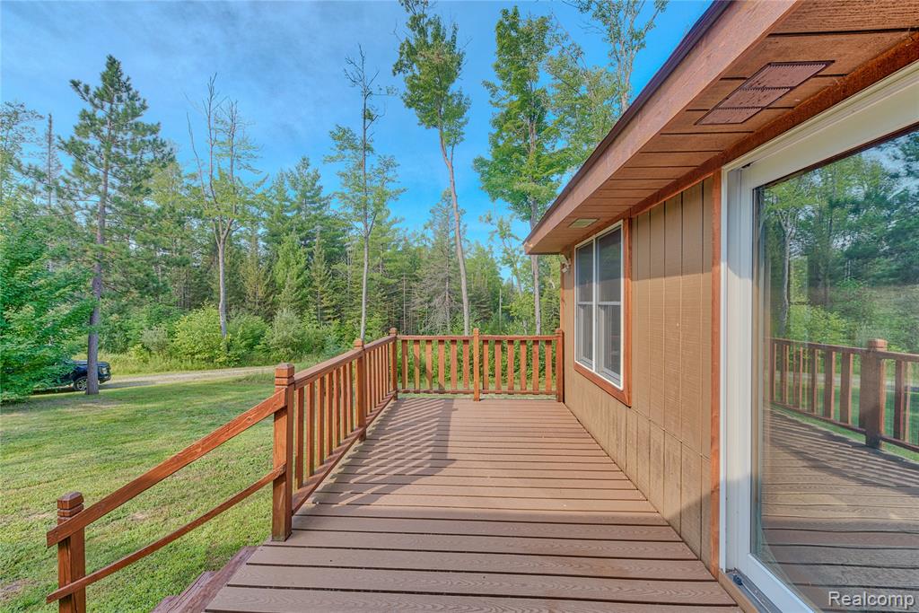 376 N Abbe Road Property Photo 8
