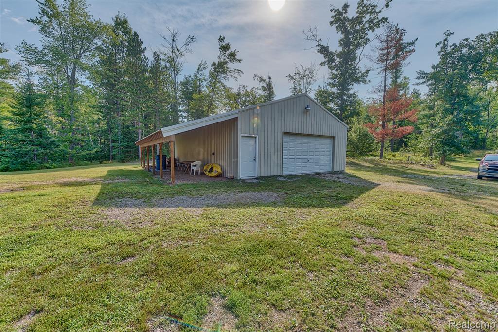376 N Abbe Road Property Photo 15