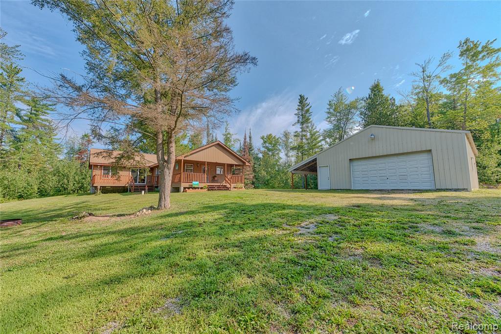 376 N Abbe Road Property Photo 16