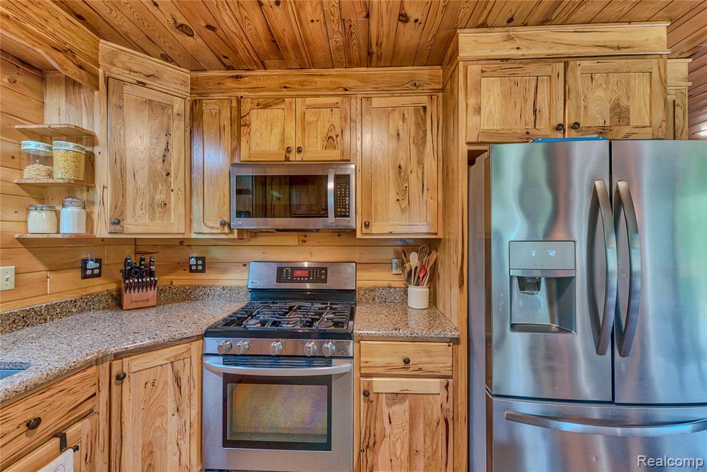 376 N Abbe Road Property Photo 26