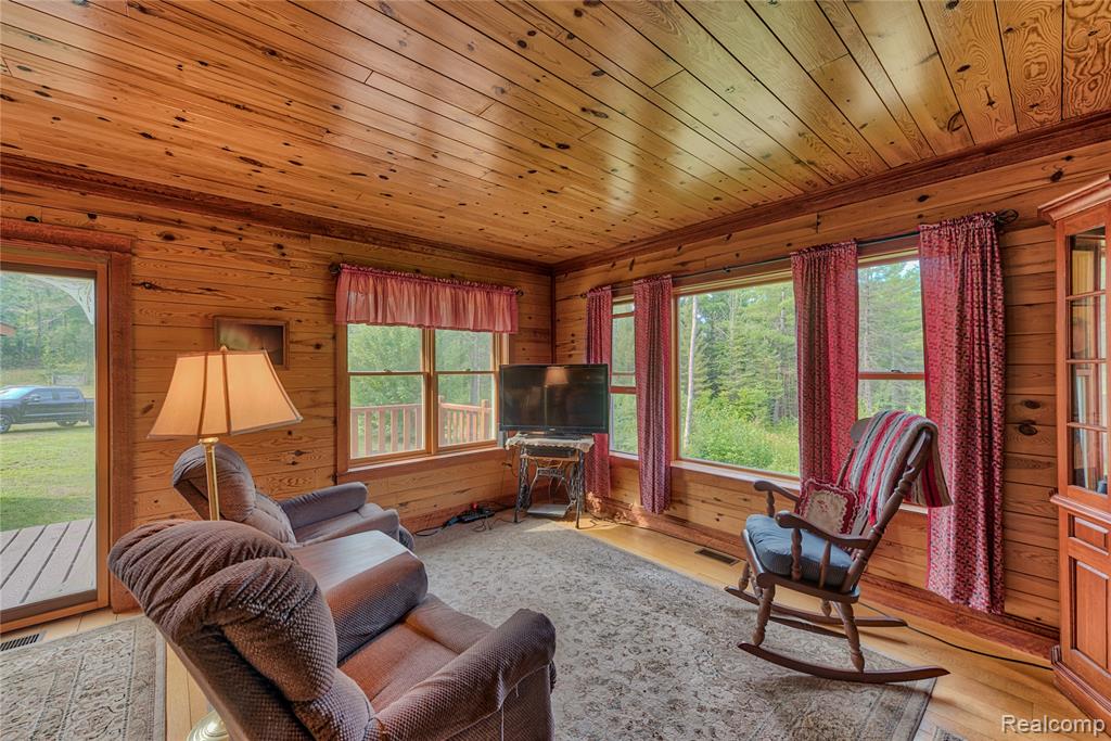 376 N Abbe Road Property Photo 42
