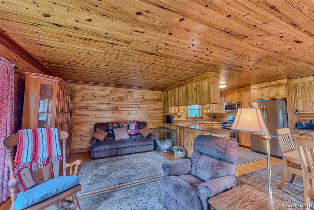376 N Abbe Road Property Photo 44