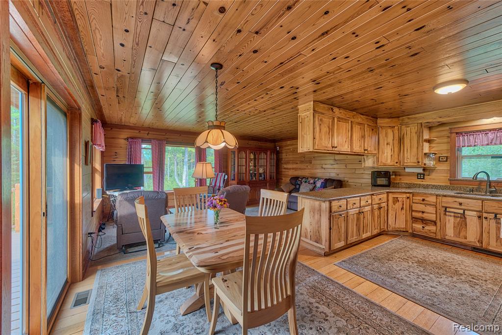 376 N Abbe Road Property Photo 49
