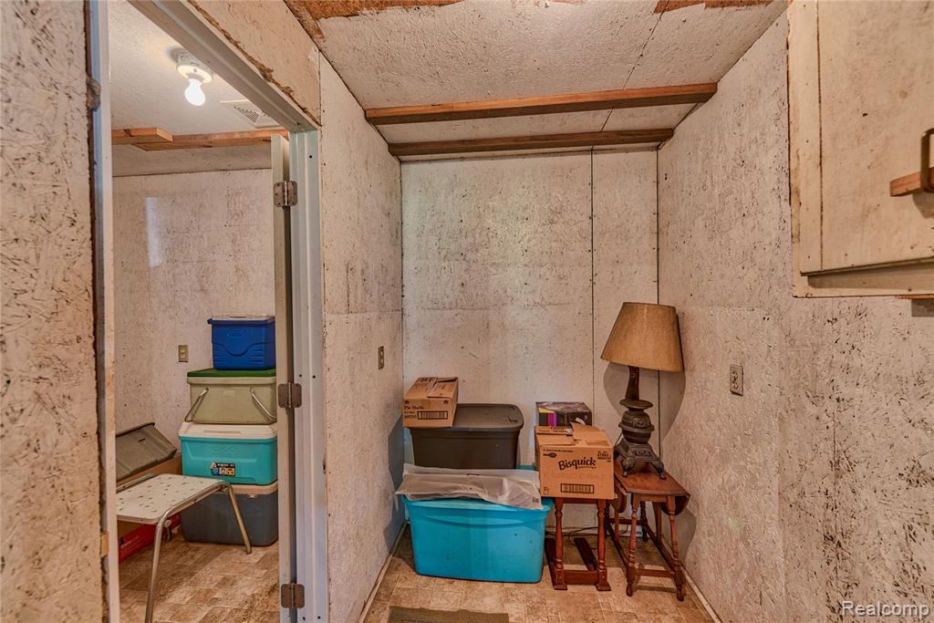 376 N Abbe Road Property Photo 52